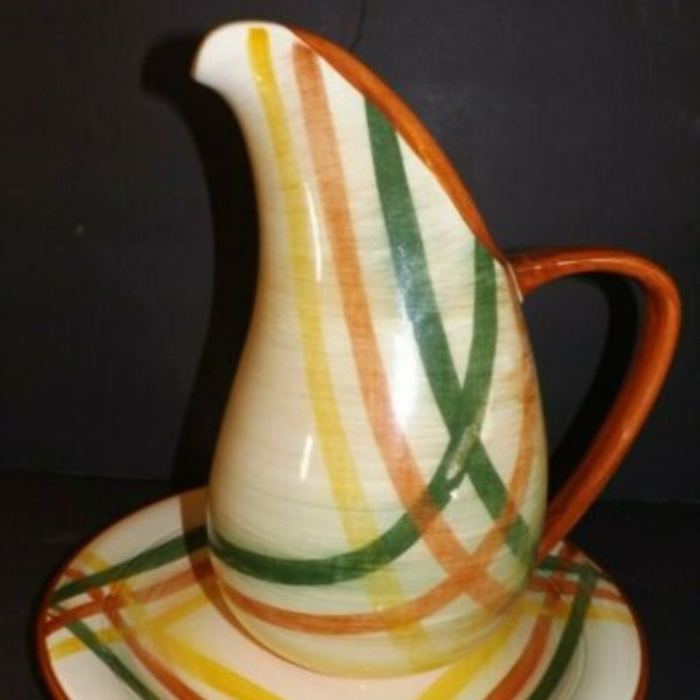 VINTAGE VERNONWARE HOMESPUN PITCHER AND PLATTER